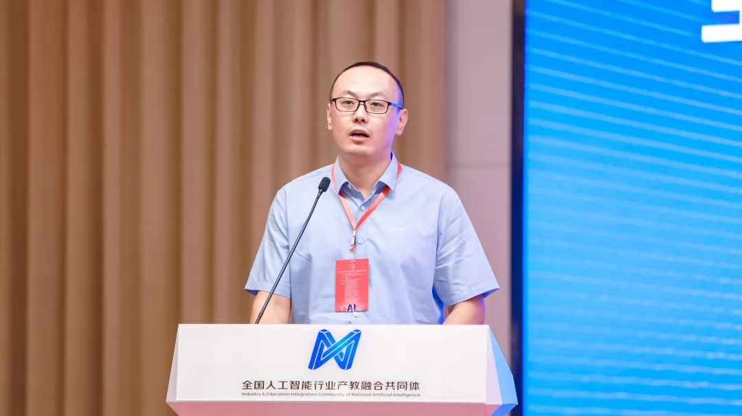 教育部職業(yè)教育與成人教育司院校發(fā)展處主任王寧